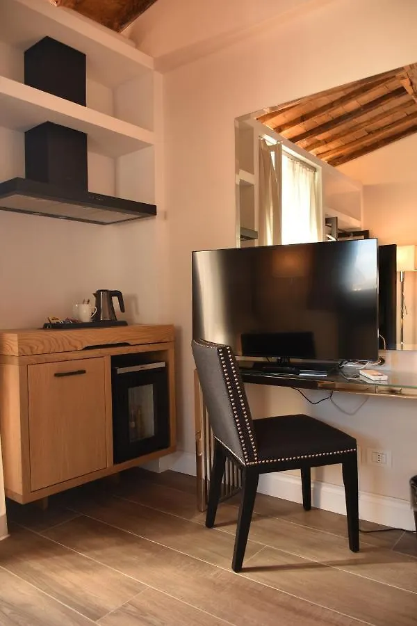 Hr Bedrooms In Florence